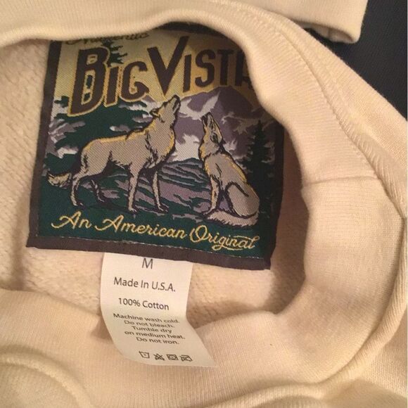 NWT Big Vista Roam Cream Sweater with Buffalo Print - Picture 6 of 8